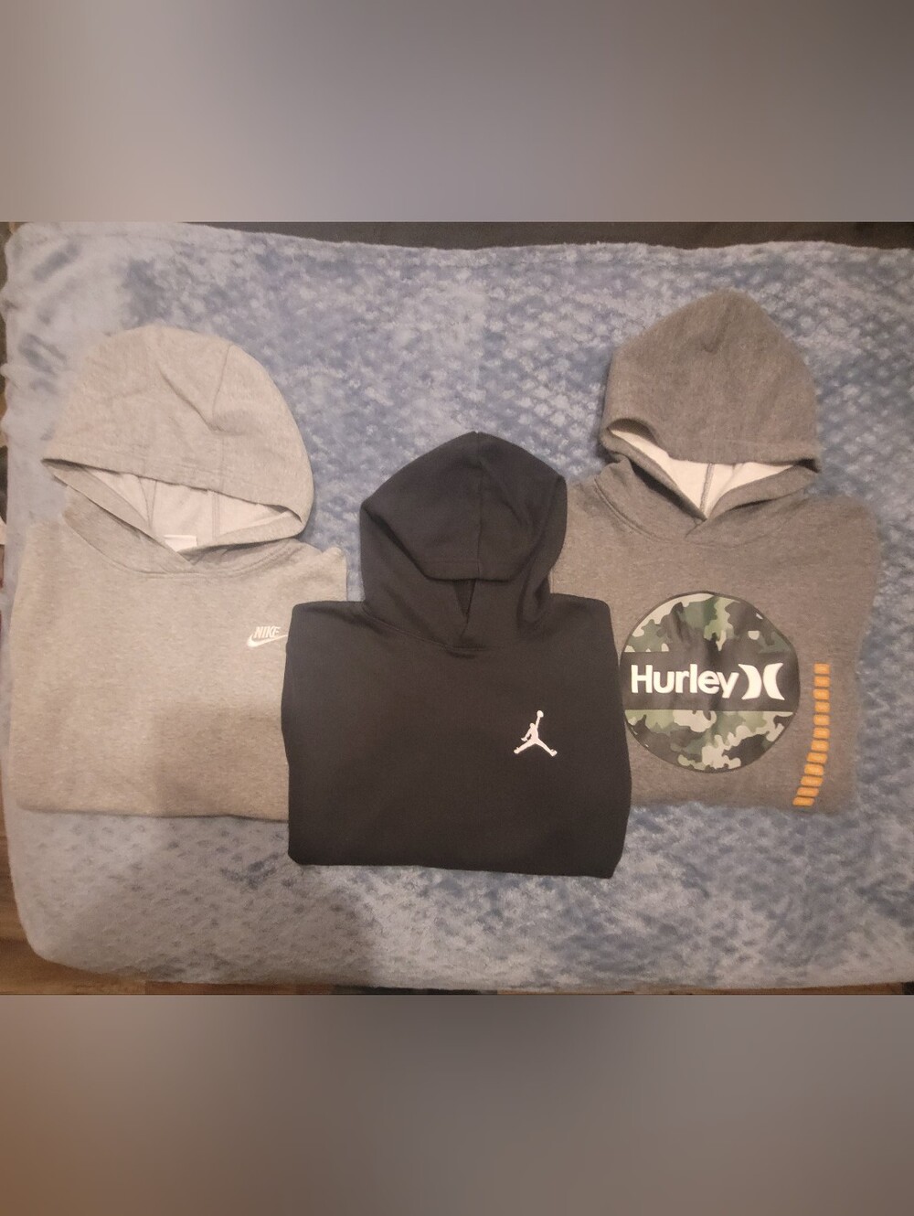 Boy's Bundle of 3 Pullover Hoodies Sz Large / XL Jordan Nike Hurley
